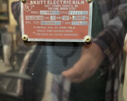 The temperature in the Skutt Kiln in basically Low, Middle and High